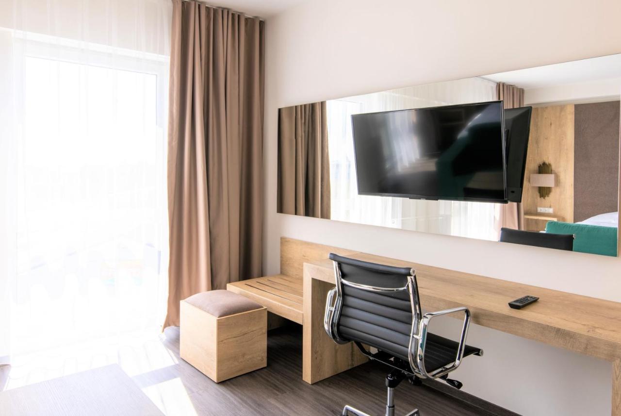 Luxstay Karben Neue Mitte - Self-Check-In エクステリア 写真